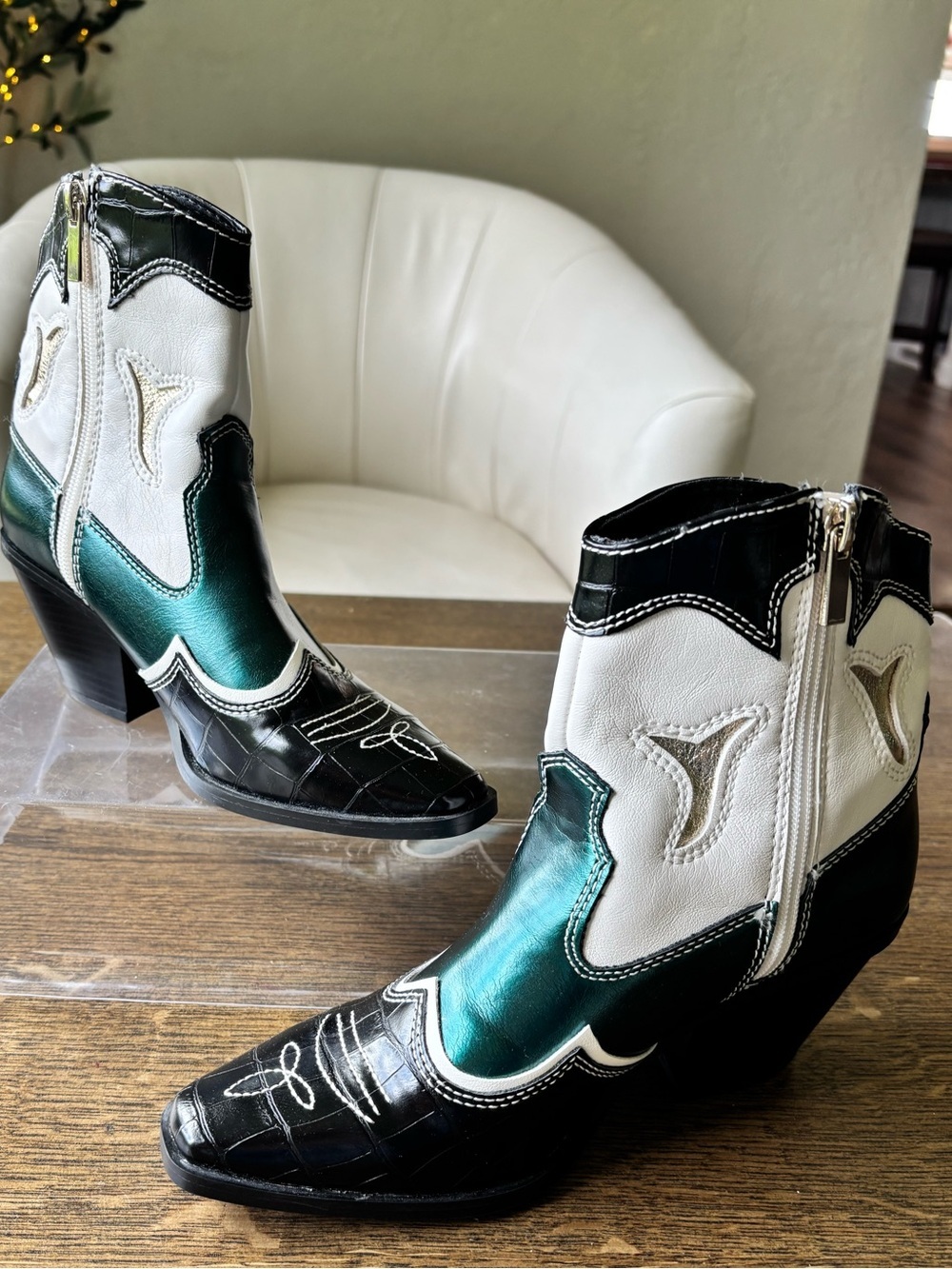 Stradivarius Western Ankle Boots Croc Embossed Pattern EU 37 US 6.5-7